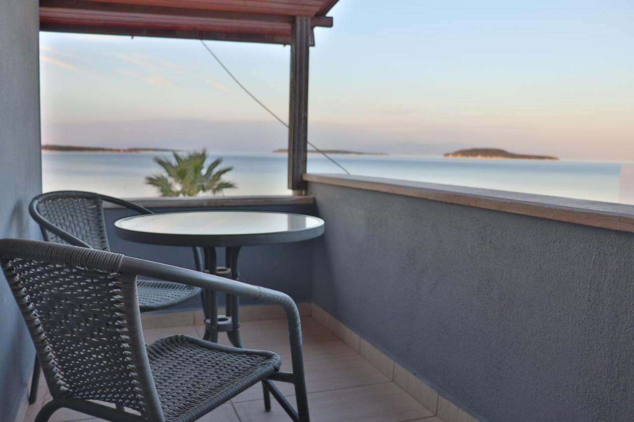 Trend Cesmealti Hotel & Lounge Esmirna Exterior foto